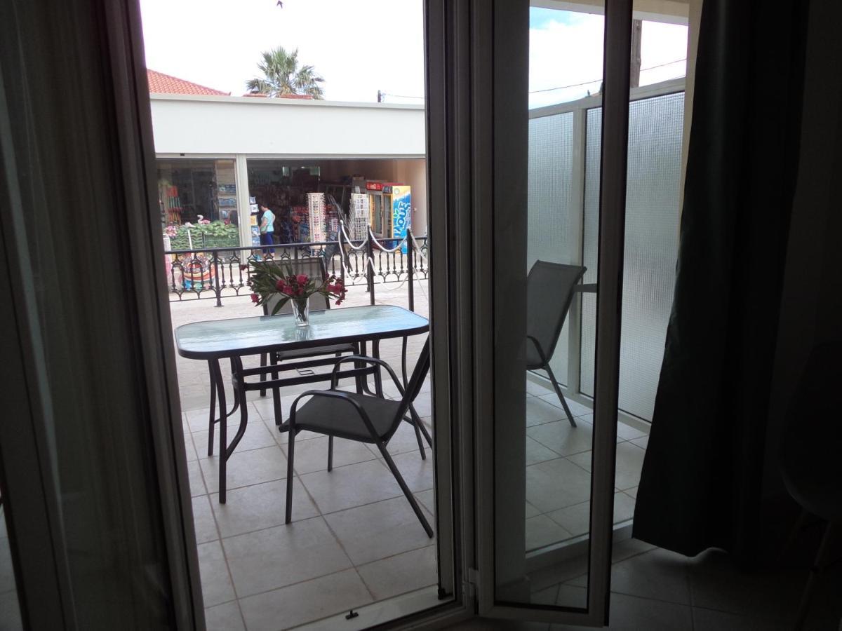 Katerina Apartments Near The Sea ลากานาส ภายนอก รูปภาพ
