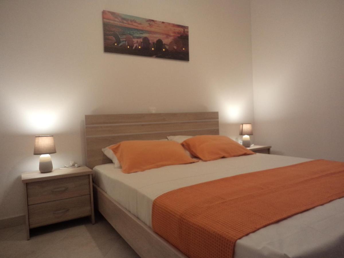 Katerina Apartments Near The Sea ลากานาส ภายนอก รูปภาพ